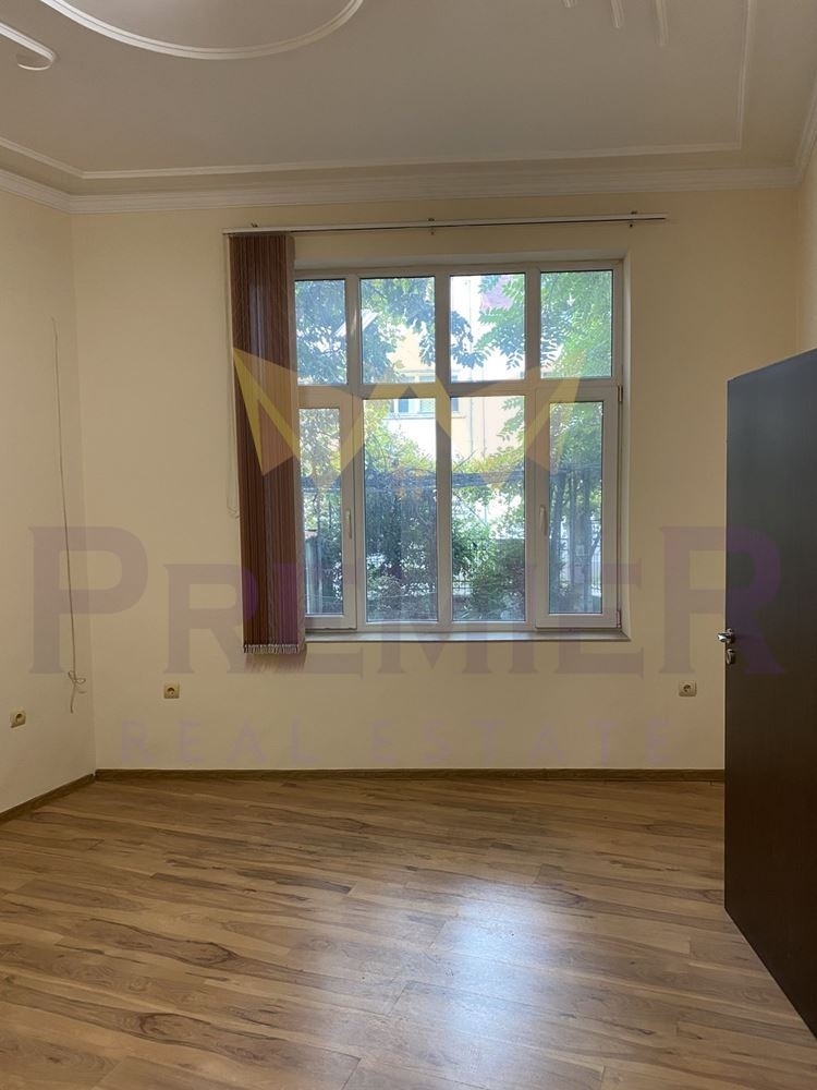 Til leje  Kontor Varna , Tsentar , 75 kvm | 58645301 - billede [2]