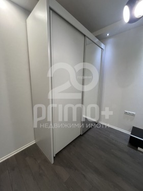    3- | Imot.bg    8
