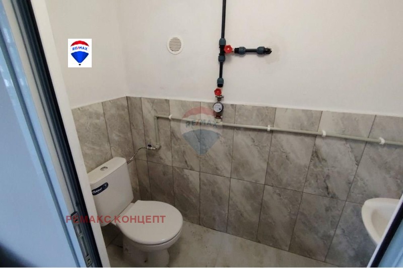 Дава под наем СКЛАД, гр. Шумен, Добруджански, снимка 3 - Складове - 49062316