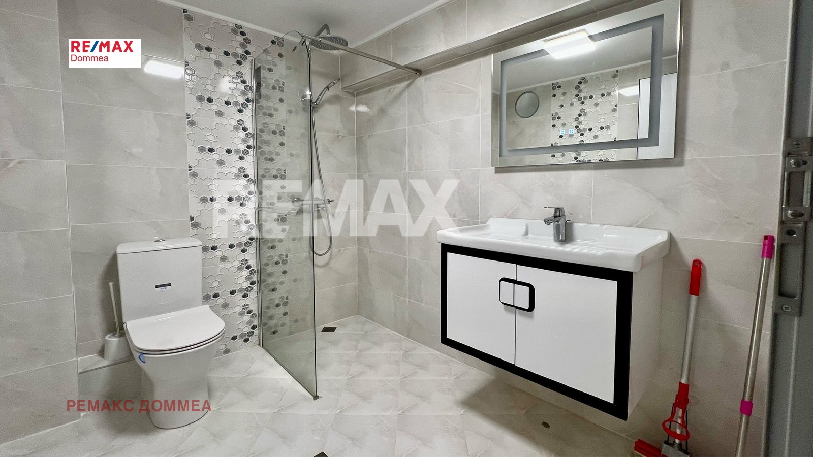 Дава под наем 2-СТАЕН, гр. Варна, Център, снимка 6 - Апартаменти - 53972407