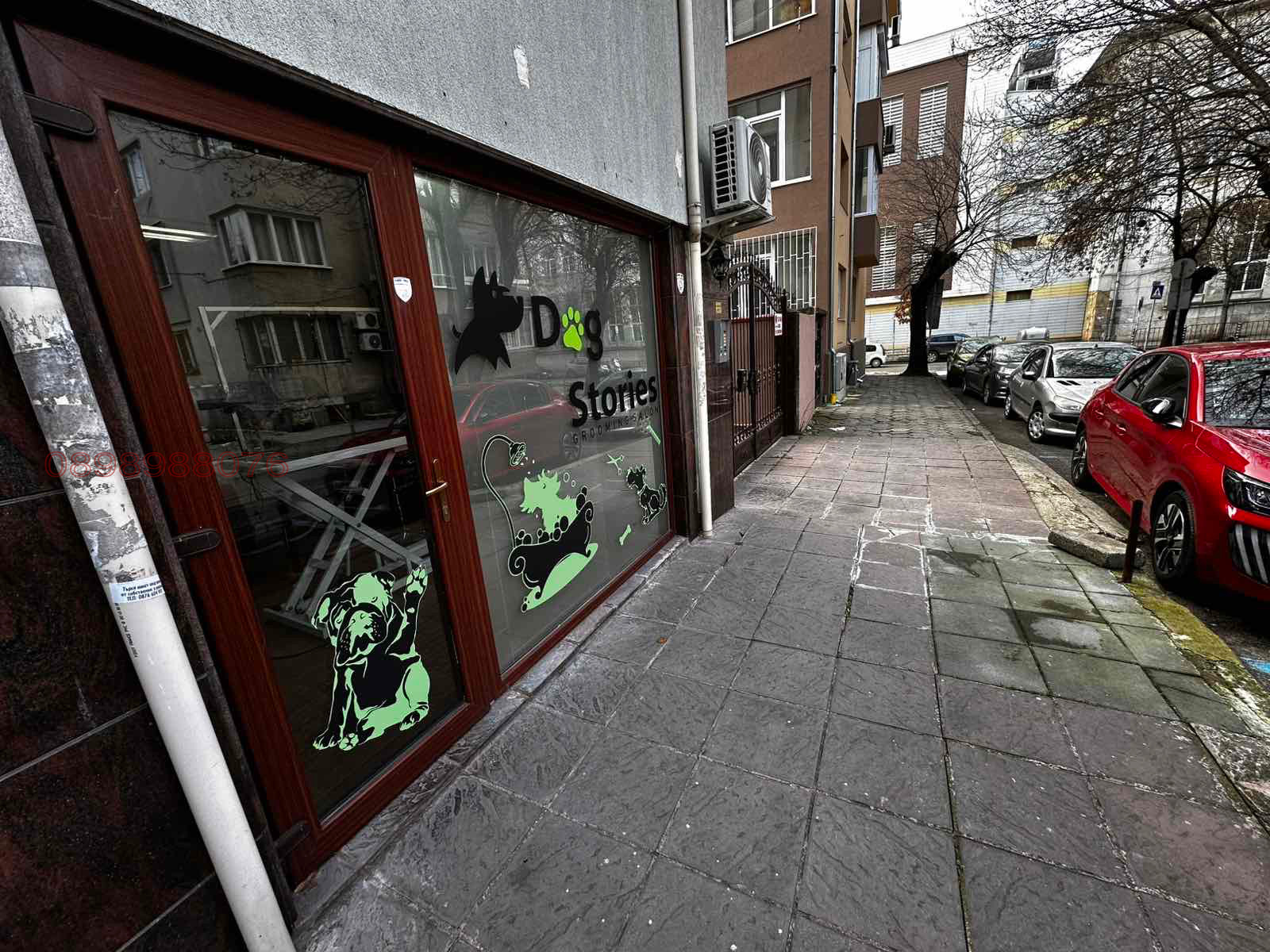 Дава под наем МАГАЗИН, гр. Бургас, Център, снимка 2 - Магазини - 53815853