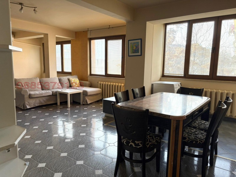 Дава под наем 3-СТАЕН, гр. София, Лозенец