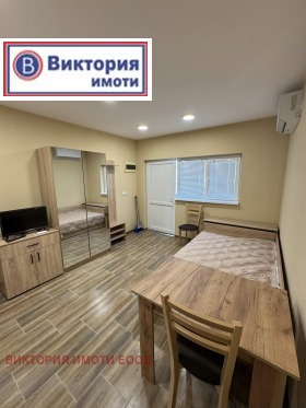 Studio Buzludzja, Veliko Tarnovo 3