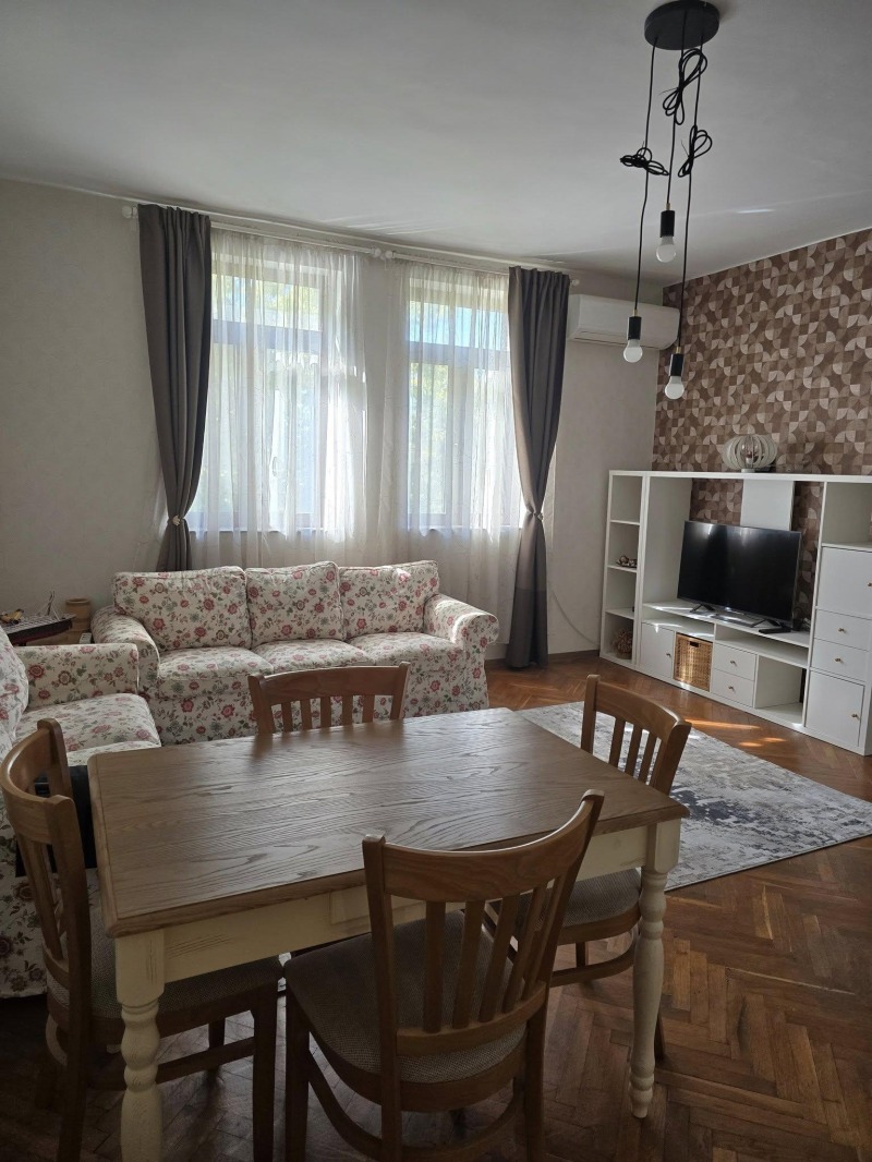 K pronájmu  2 ložnice Varna , Čataldža , 80 m2 | 70967013 - obraz [2]