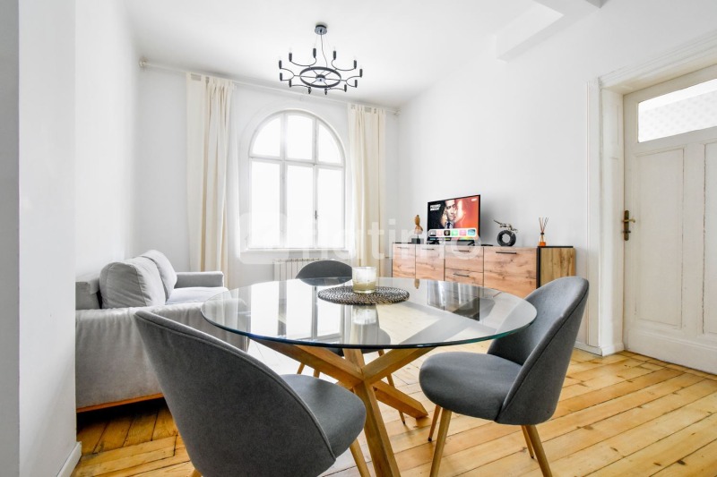 Дава под наем 3-СТАЕН, гр. София, Център