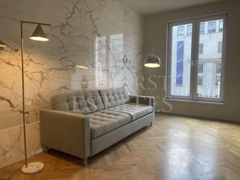 Дава под Наем 2-СТАЕН в град София, Център - 120 кв.м / 1 600 € » 3 129.33 лв., КЕЛЪР УИЛЯМС ЦЕНТЪР