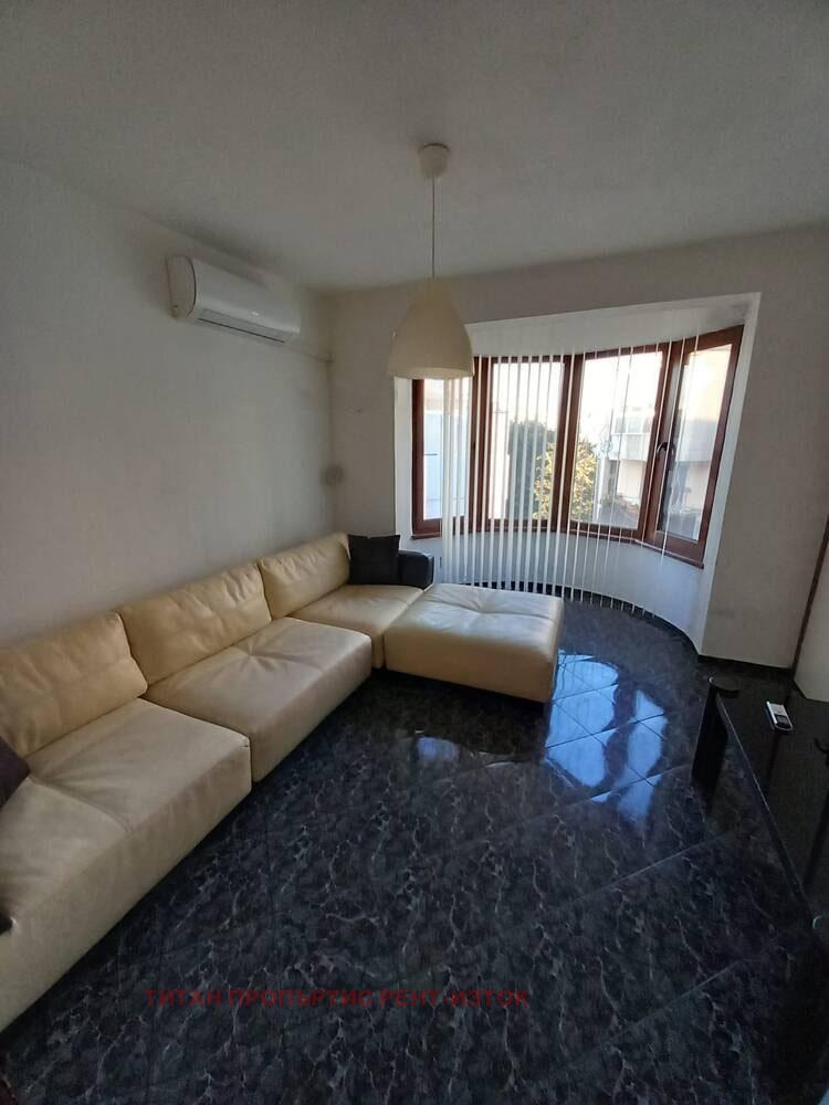Προς ενοικίαση  2 υπνοδωμάτια Βυργασ , Βαζραζδανε , 80 τ.μ | 63246621