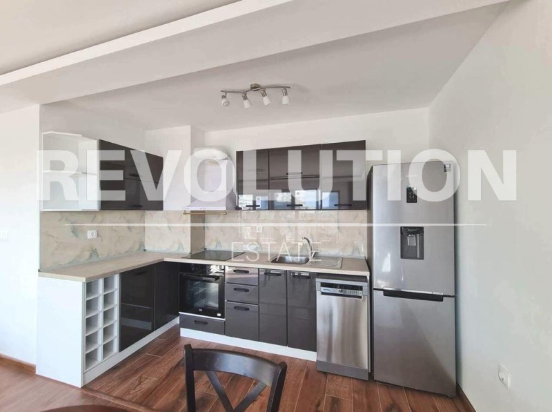Do wynajęcia  1 sypialnia Warna , Briz , 72 mkw | 64280164 - obraz [2]