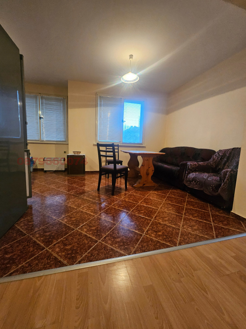 Дава под наем 2-СТАЕН, гр. Хасково, Овчарски, снимка 4 - Апартаменти - 52784580