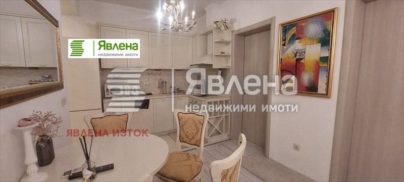 Дава под наем 3-СТАЕН, гр. София, Център