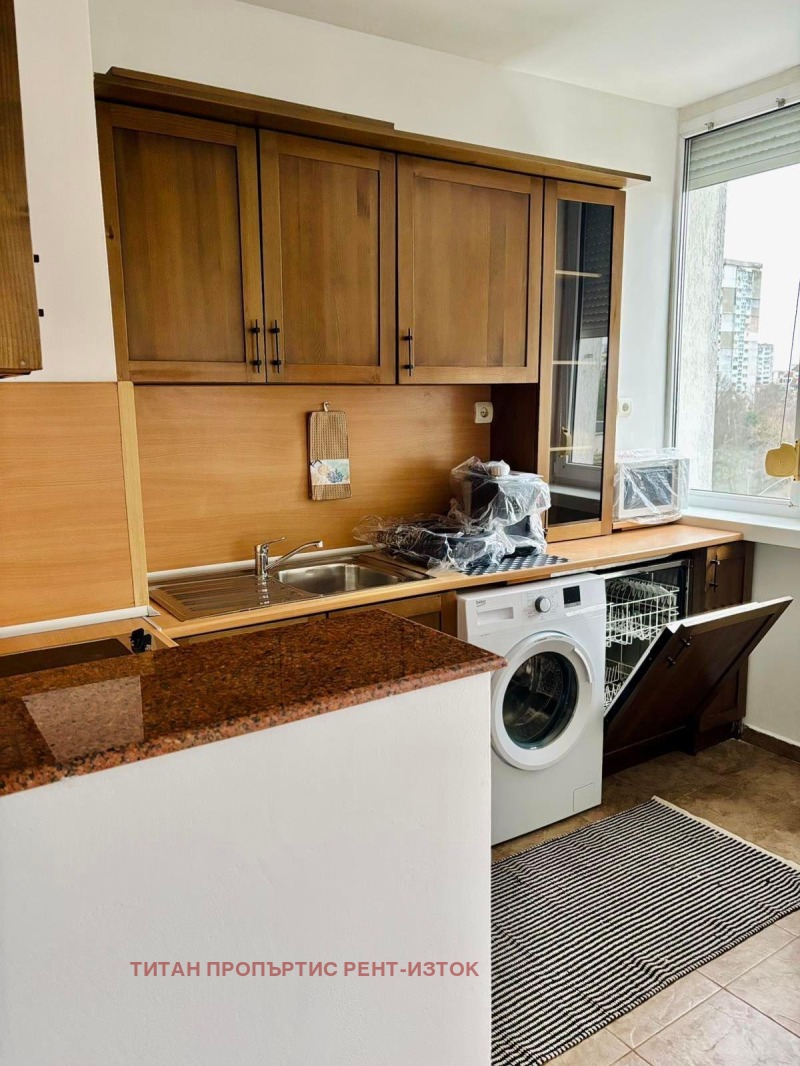 Дава под наем 3-СТАЕН, гр. Бургас, Лазур, снимка 3 - Апартаменти - 53437932