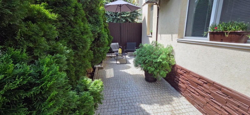 Zu vermieten  3+ Schlafzimmer Sofia , Manastirski liwadi , 120 qm | 49570549 - Bild [12]