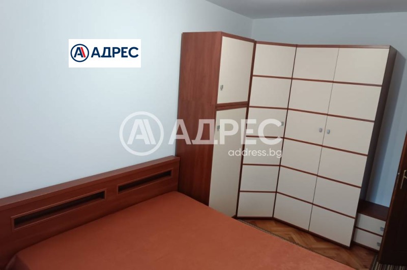 Til leie  3+ soverom Razgrad , Tsentar , 104 kvm | 50645763 - bilde [8]