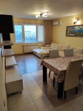 2 slaapkamers Mladost 2, Varna