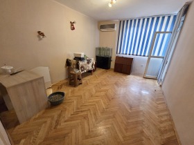 ���� ��� ���� 3-����� | Imot.bg � ����� ������ 9