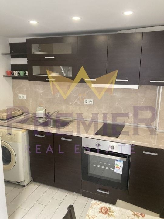 A louer  1 chambre Varna , Avtogara , 40 m² | 89784238