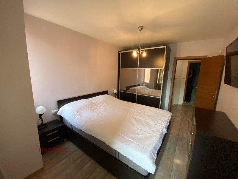 De inchiriat  2 dormitoare Plovdiv , Cârșiiaca , 121 mp | 23293549 - imagine [7]