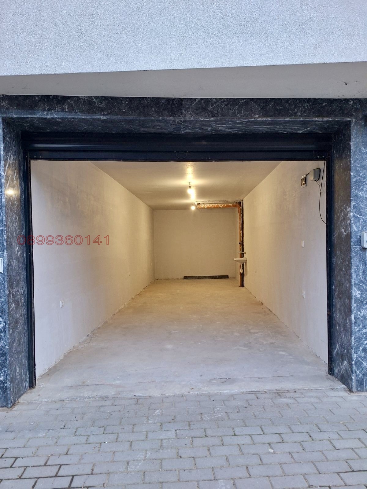 Дава под наем ГАРАЖ, ПАРКОМЯСТО, гр. Пловдив, Кючук Париж, снимка 3 - Гаражи и паркоместа - 53685441