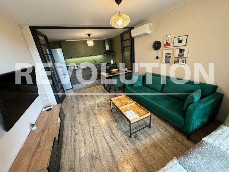 Под наем 2-СТАЕН, град Варна, Спортна зала • 675 € • 90793081 — Holmes.bg