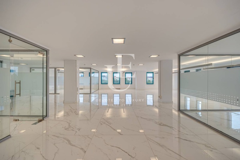 Para alugar  Escritório Sofia , Centar , 300 m² | 31028127 - imagem [4]