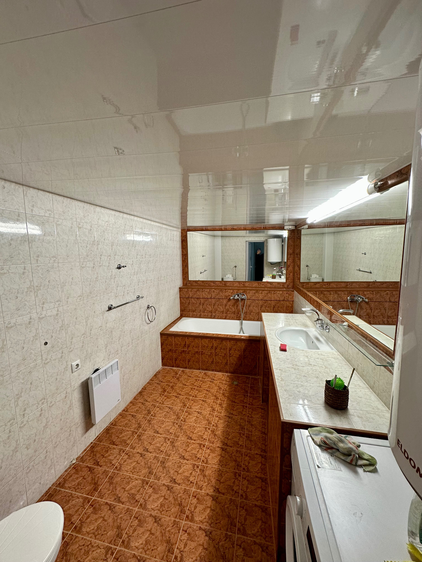 Дава под наем КЪЩА, гр. Пловдив, Център, снимка 4 - Къщи - 54032662