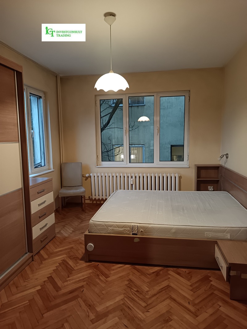 Под наем 3-СТАЕН, град София, Център • 700 € / 1369.08 лв. • 70746550 1