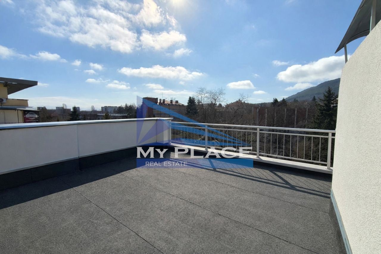 Дава под наем ОФИС, гр. Шумен, Център, снимка 12 - Офиси - 53795326