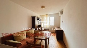 2 bedroom Vazrazhdane, Burgas