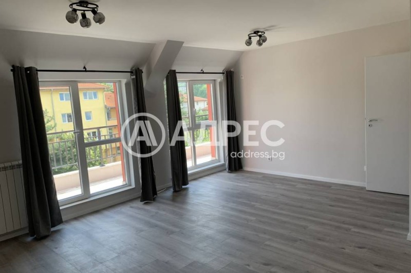 Vuokrattavana  3+ makuuhuone Sofia , Krastova vada , 118 neliömetriä | 33210313 - kuva [2]