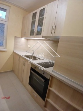 3+ soverom Tsentar, Stara Zagora