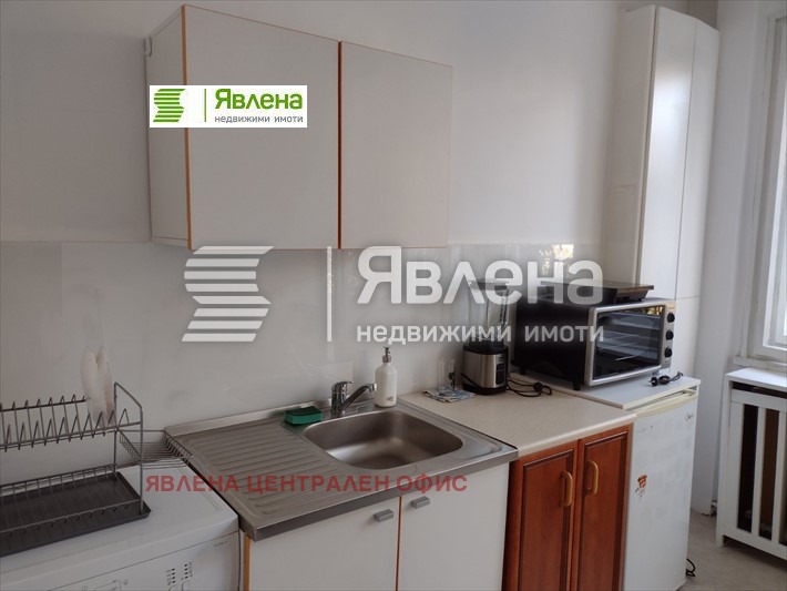 Дава под нем  2-стаен, град София, Докторски паметник •  600 EUR • ID 81235613 — holmes.bg - [1] 