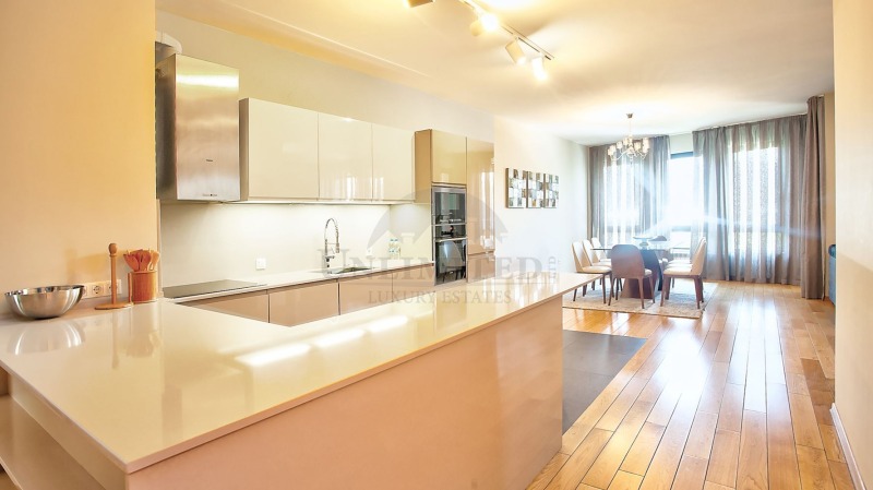 Do wynajęcia  3 sypialnie Sofia , Iztok , 202 mkw | 48610292 - obraz [3]