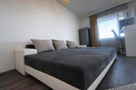 ���� ��� ���� 1-����� | Imot.bg � ����� ������ 5