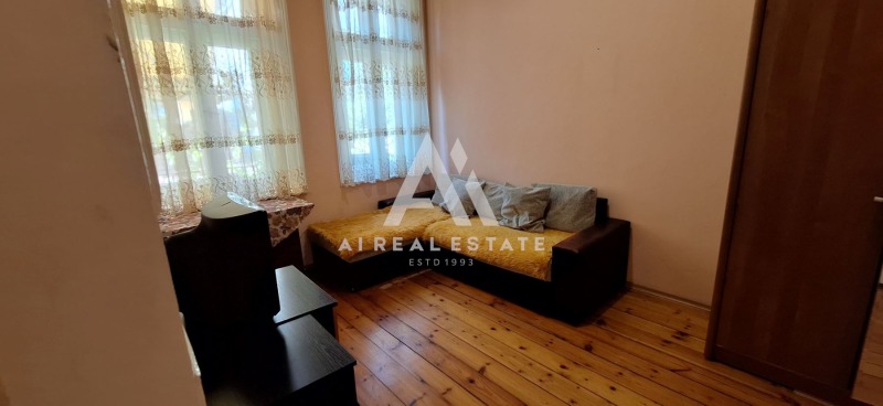 Te huur  Studio Pleven , Idealen tsentar , 50 m² | 57807964 - afbeelding [2]