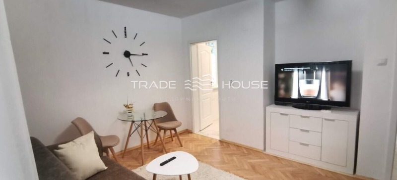 K pronájmu  1 ložnice Plovdiv , Mladežki Chalm , 58 m2 | 88360896