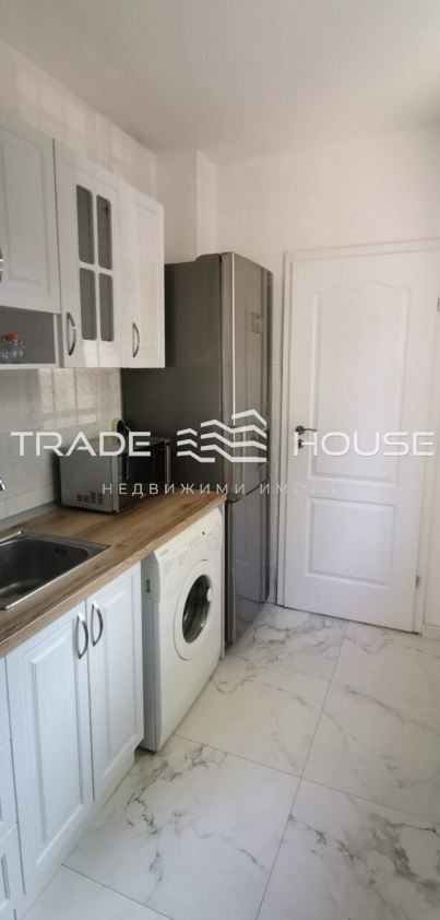 K pronájmu  1 ložnice Plovdiv , Mladežki Chalm , 58 m2 | 88360896 - obraz [4]