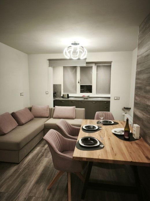 Te huur  2 slaapkamers Sofia , Nadezjda 4 , 80 m² | 30364404