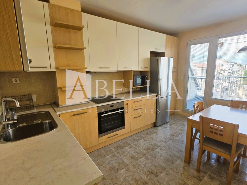 K pronájmu  3 ložnice Sofia , Belite brezi , 150 m2 | 83904156