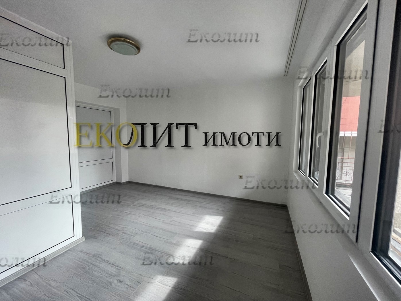 Дава под наем ОФИС, гр. София, Лозенец, снимка 2 - Офиси - 53601675