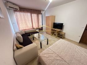 2 slaapkamers Ljatno kino Trakija, Varna 2