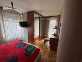 2 slaapkamers Lozenets, Sofia 4