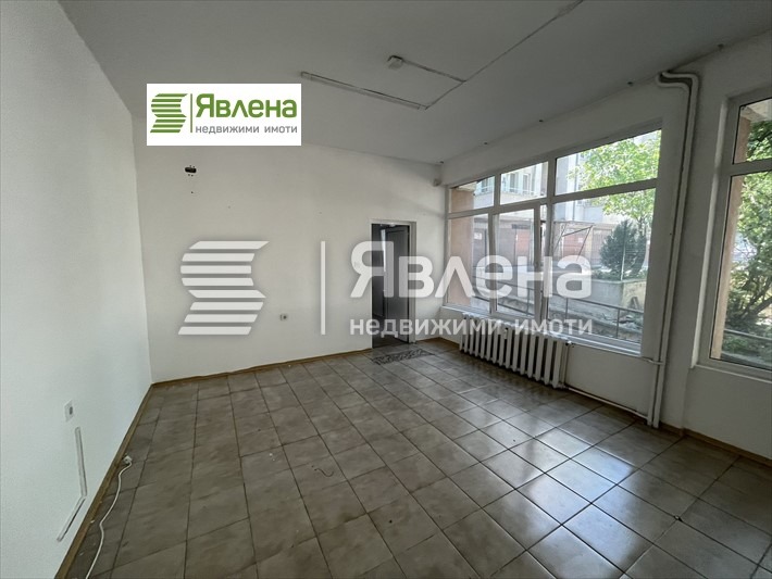 Do wynajęcia  Sklep Sofia , Baniszora , 138 mkw | 32651952 - obraz [2]