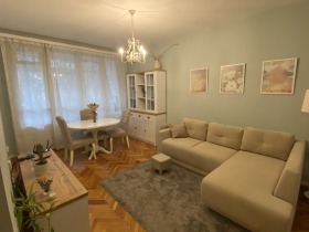 1 dormitorio Iztok, Sofia 1