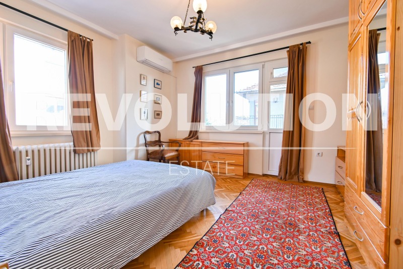 Do wynajęcia  2 sypialnie Sofia , Centar , 135 mkw | 11809760 - obraz [17]