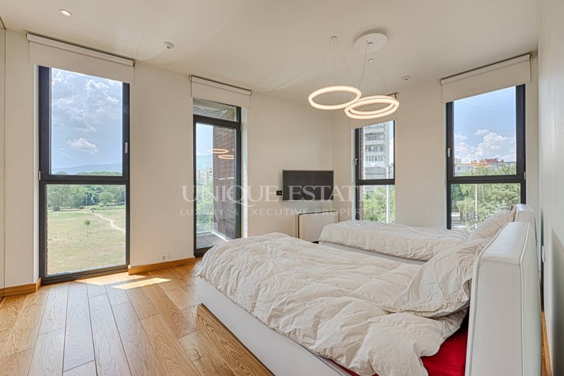 Zu vermieten  3 Schlafzimmer Sofia , Iwan Wazow , 181 qm | 99107443 - Bild [15]