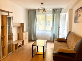 1 dormitorio Belite brezi, Sofia 1