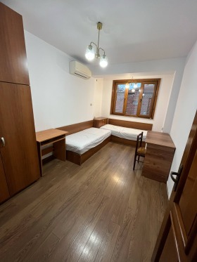    3- | Imot.bg    8