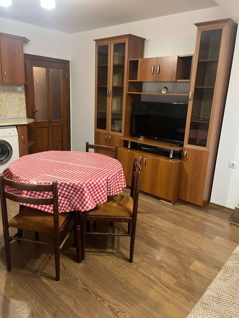 Zu vermieten  2 Schlafzimmer Plowdiw , Hristo Smirnenski , 120 qm | 88145582 - Bild [11]
