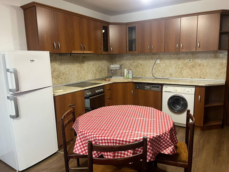 Zu vermieten  2 Schlafzimmer Plowdiw , Hristo Smirnenski , 120 qm | 88145582 - Bild [12]