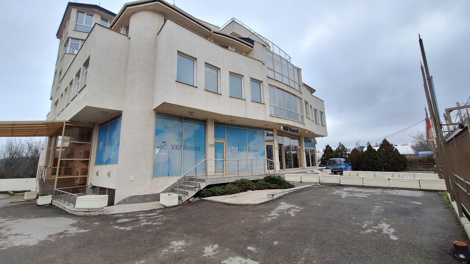 Дава под наем ОФИС, гр. София, Малинова долина, снимка 2 - Офиси - 53384319